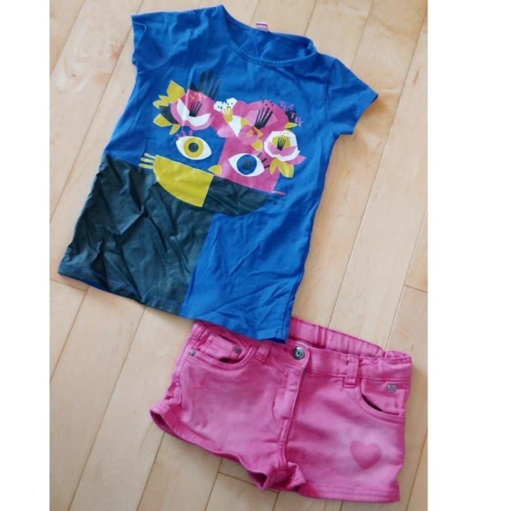 TucTuc fuchsia denim short and royal blue t-shirt size 6